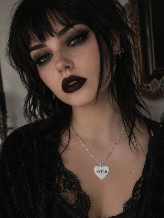 Jewelry - 🖤NWT Witch Heart necklace🖤